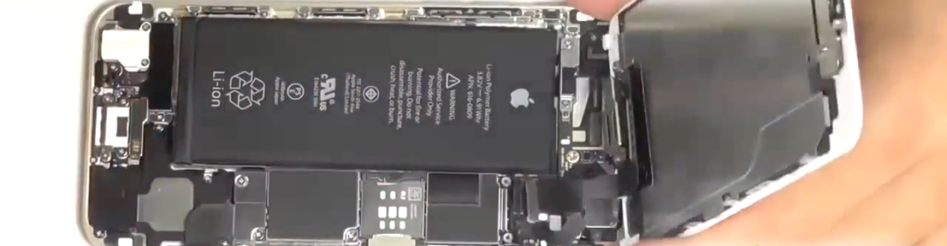 ремонт iPhone прага